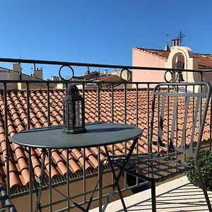 Un Balcon Dans Les Rues Piétonnes Sanary-sur-Mer